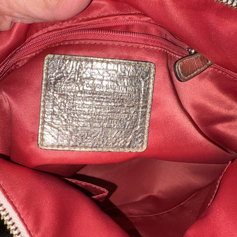 Coach Multicolor Signature Shoulder Bag - Picture 5 of 7